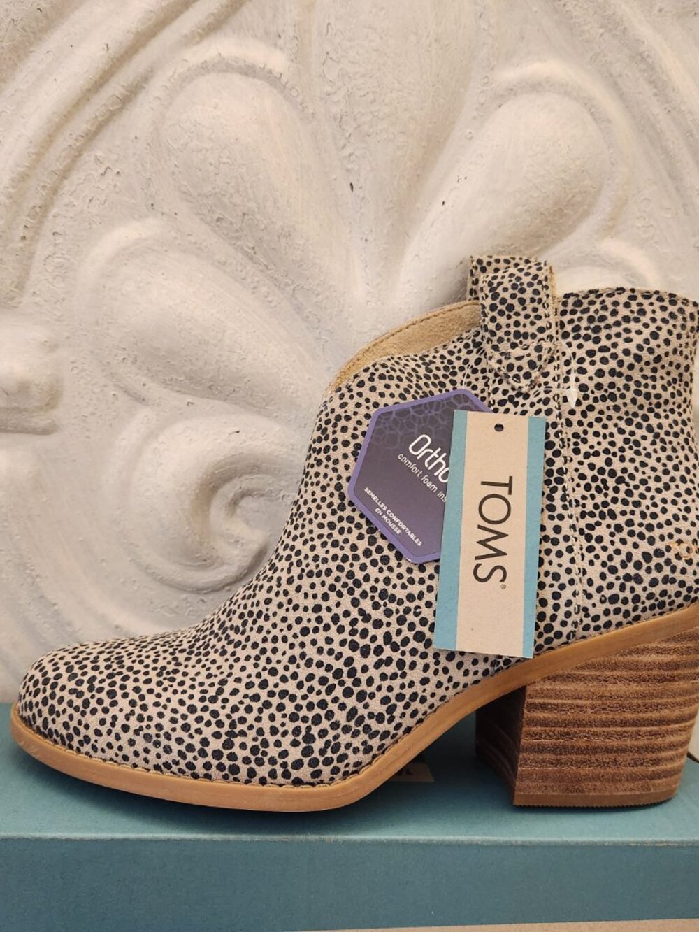 TOMS "Constance" Macadamia Mini Cheetah Suede feel Boots. NIB. Size 7 - Picture 4 of 13